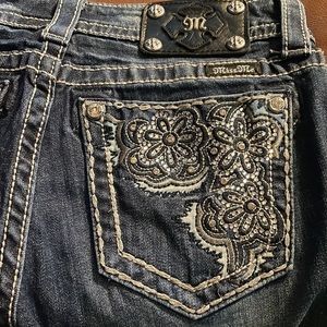 Miss Me Signature-Rise crystal-embellished bootcut jeans. Size 27, inseam 31”.